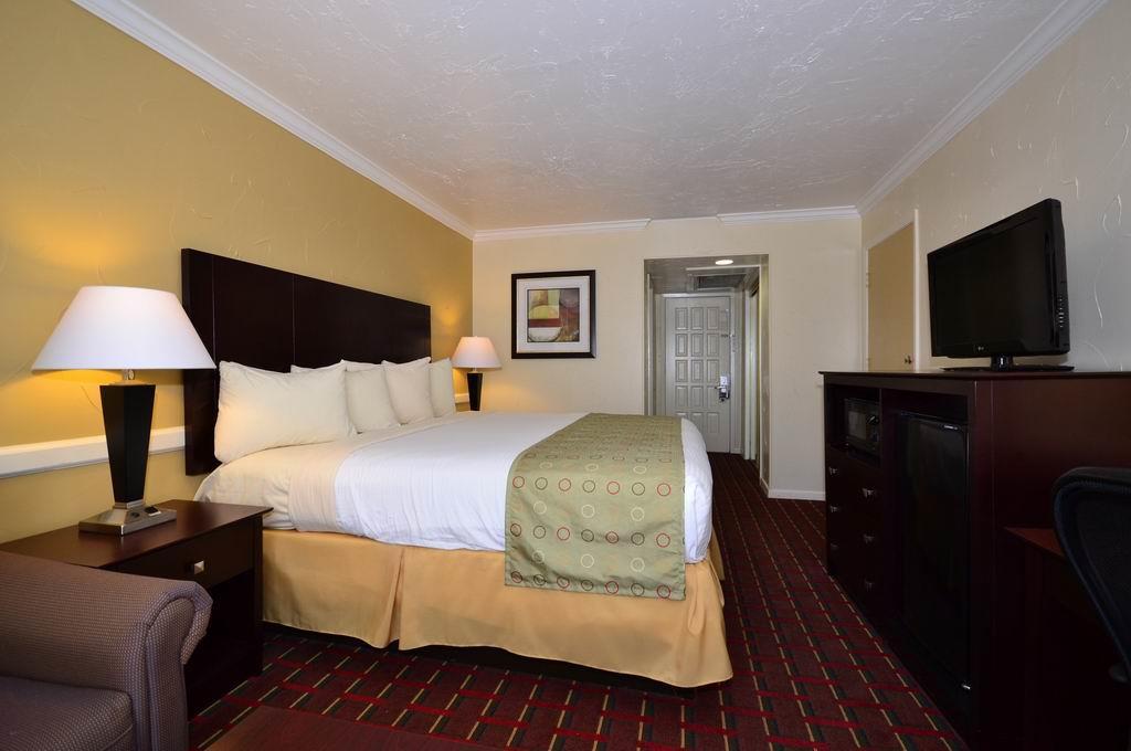 Motel 6 Dallas Tx Downtown Экстерьер фото