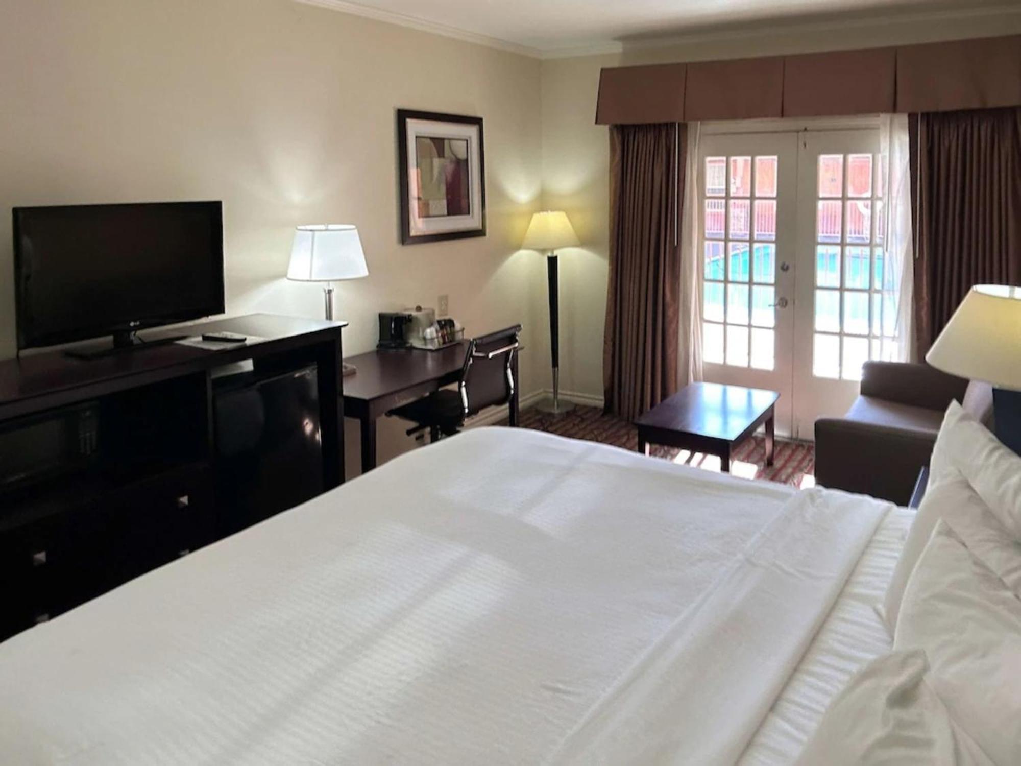 Motel 6 Dallas Tx Downtown Экстерьер фото
